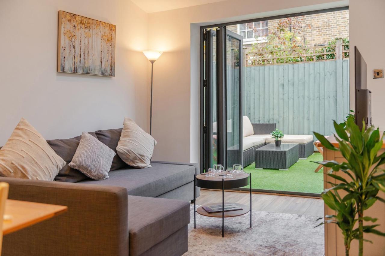Three-Bedroom Bliss In London Town Londres Exterior foto