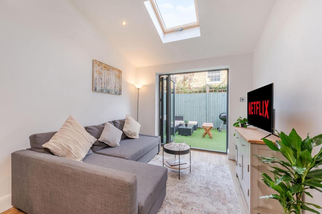 Three-Bedroom Bliss In London Town Londres Exterior foto