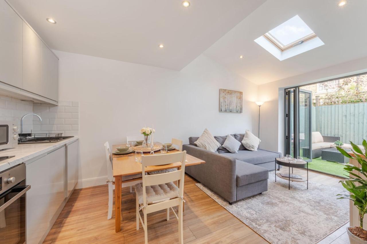 Three-Bedroom Bliss In London Town Londres Exterior foto